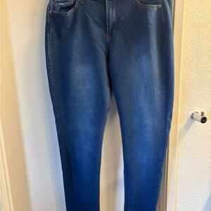 Elegant Blue Skinny Jeans for Women
